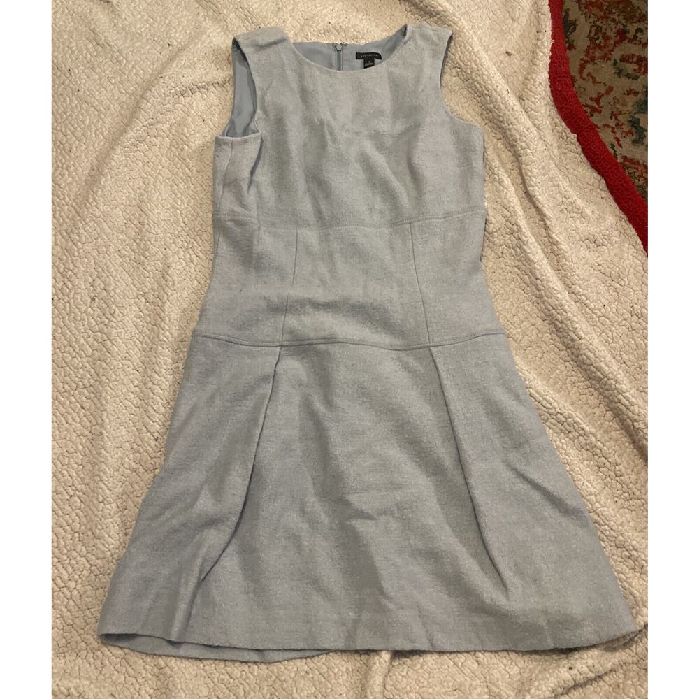 ANN TAYLOR CAREER DRESS SLEEVELESS WOOL LIGHT BLUE Size 4
